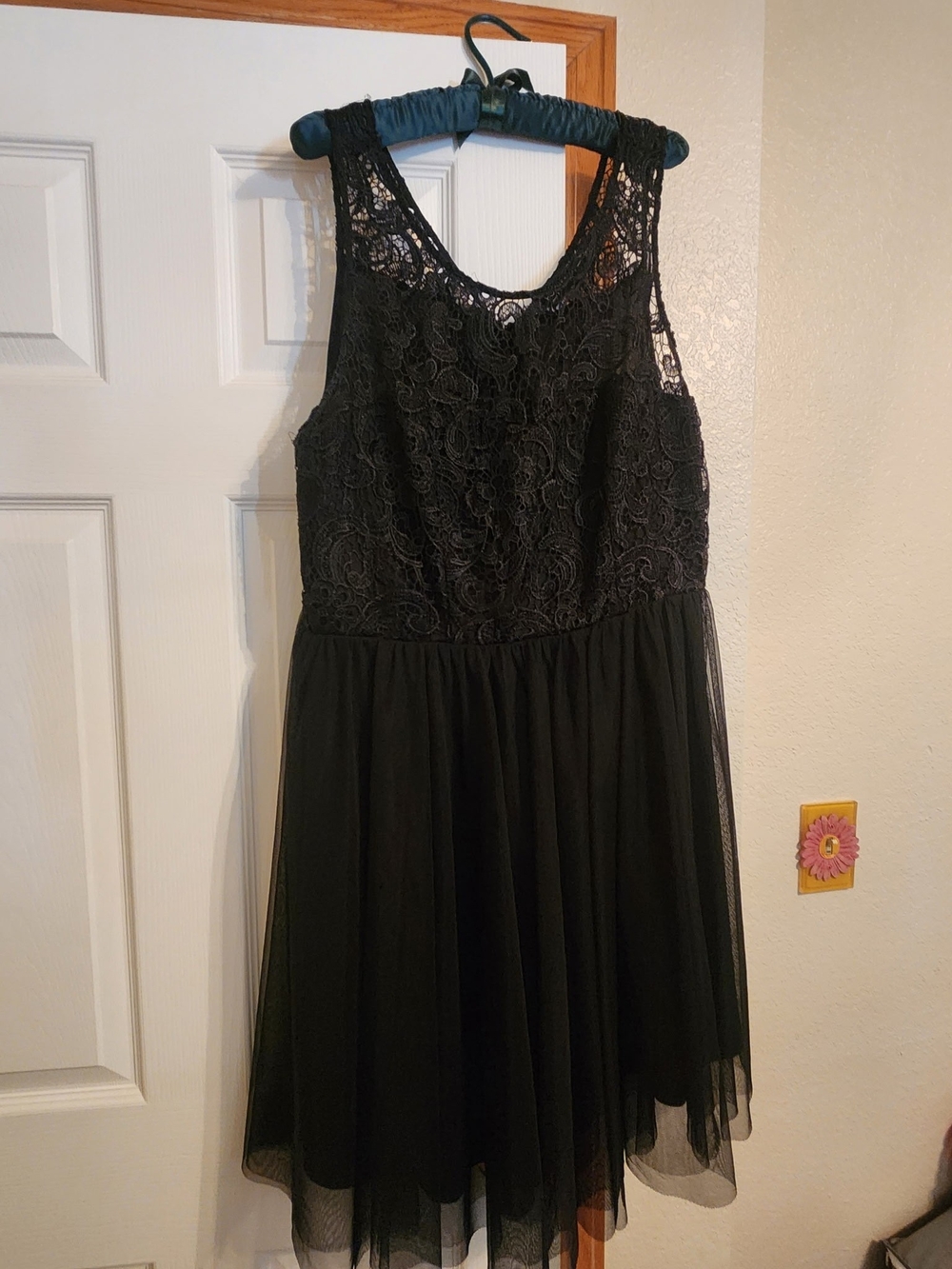 Forever 21+ Black Lace Plus Size Top